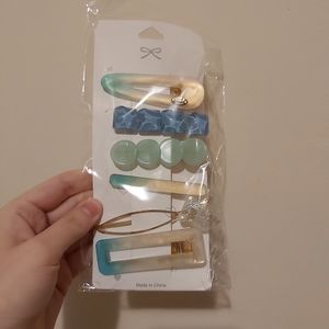brand new hair clips